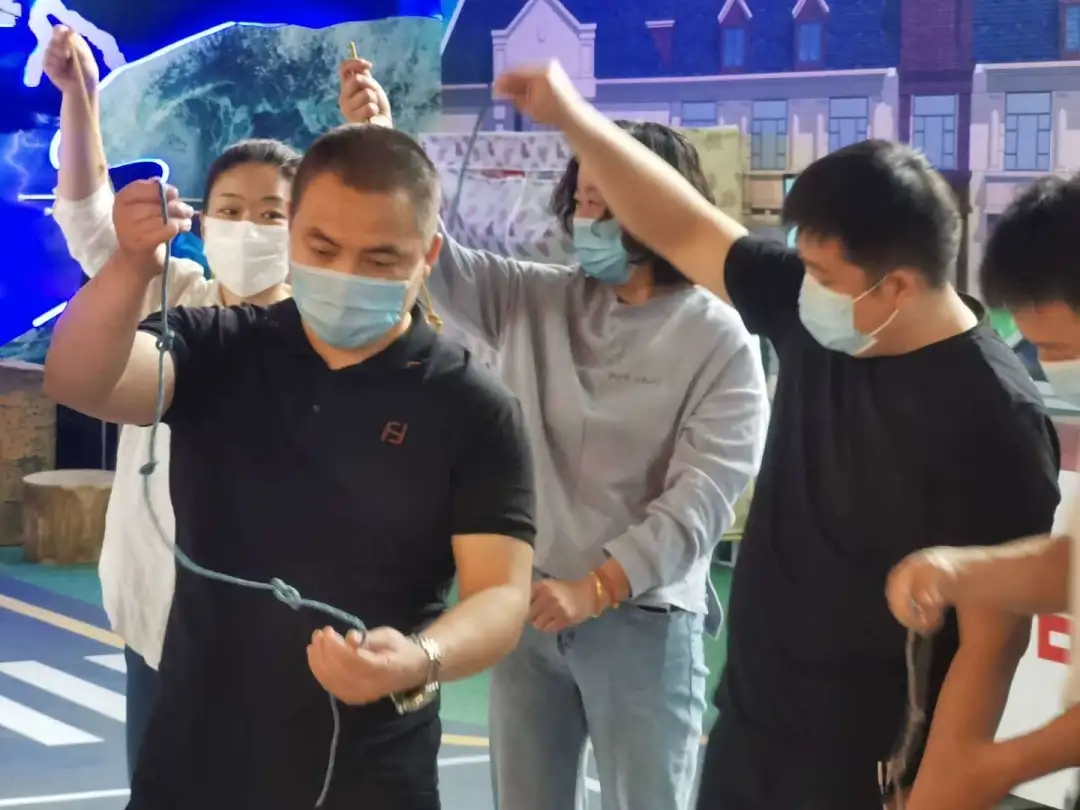 自編繩結(jié)扣體驗(yàn)
